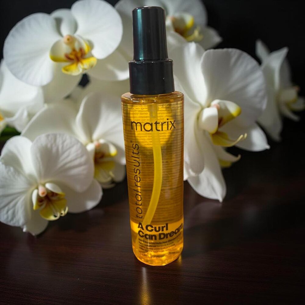 Matrix A Curl Can Dream Lightweight Oil 4.4 oz